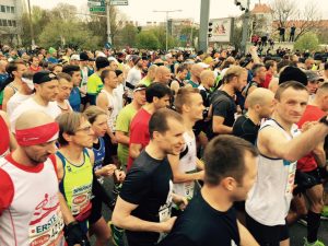 ...oder gemeinsam mit tausenden Läufern beim Marathon..